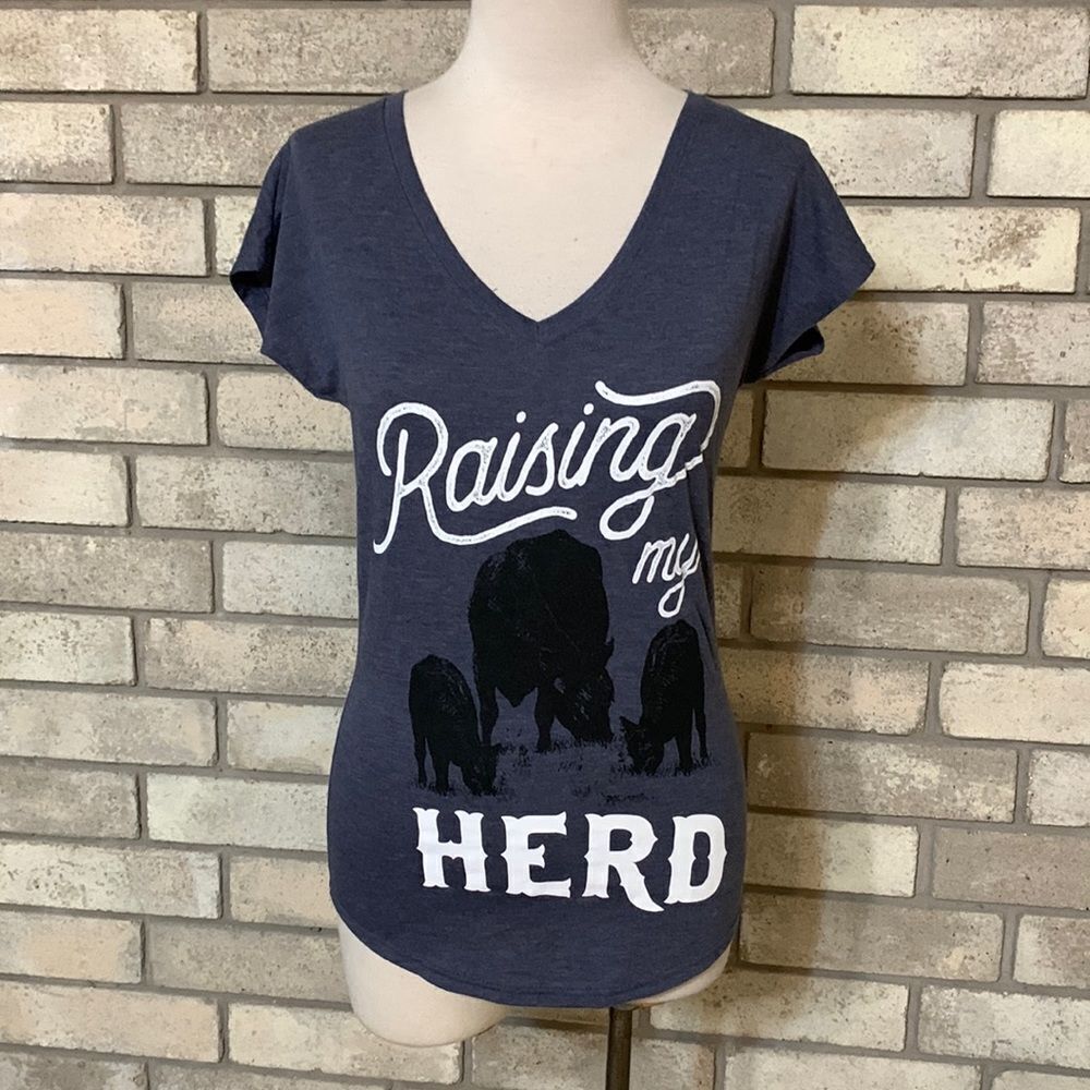 3for$20 raising my herd shirt small